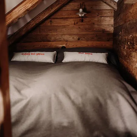 Oda ve Kahvaltı Forsthaus Wartenfels